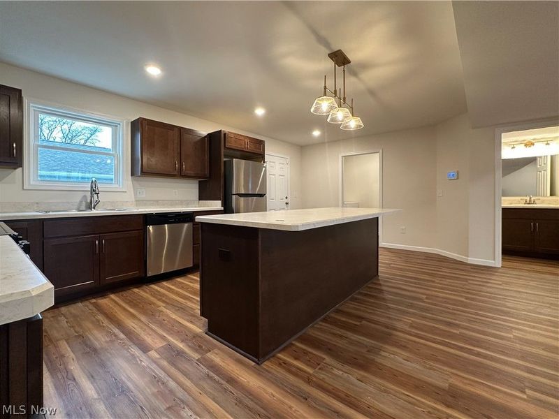 1595 Drexel Avenue NW, Warren, OH 44485 Photo 9