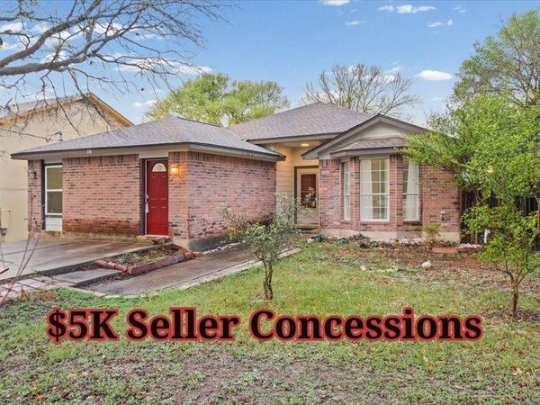 158 Oak River DR, Cedar Creek, TX 78612