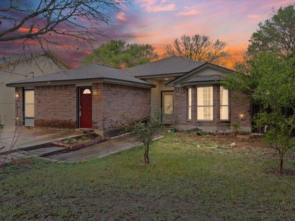 158 Oak River DR, Cedar Creek, TX 78612