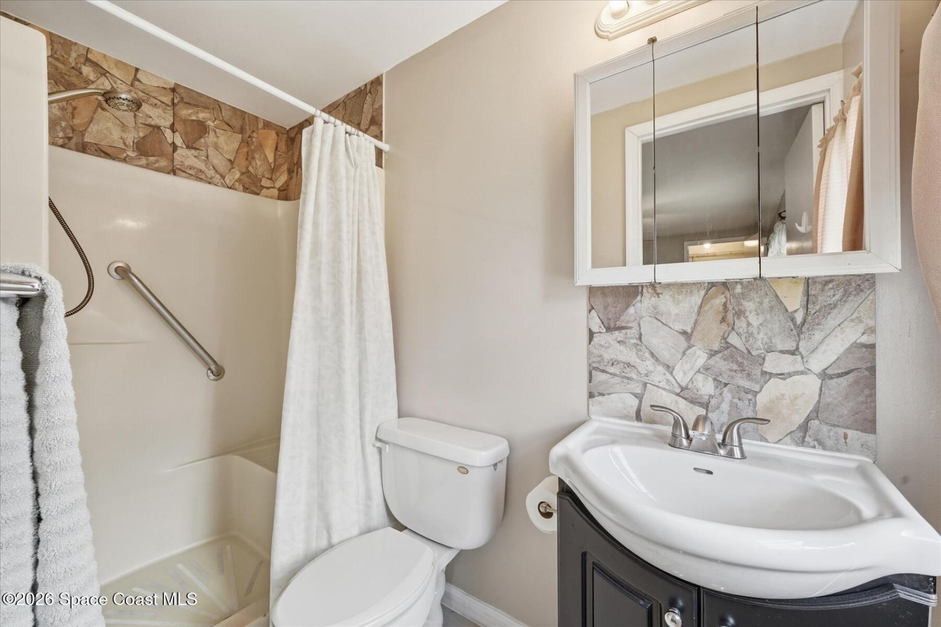 1027 Oriole Circle, Barefoot Bay, FL 32976 Photo