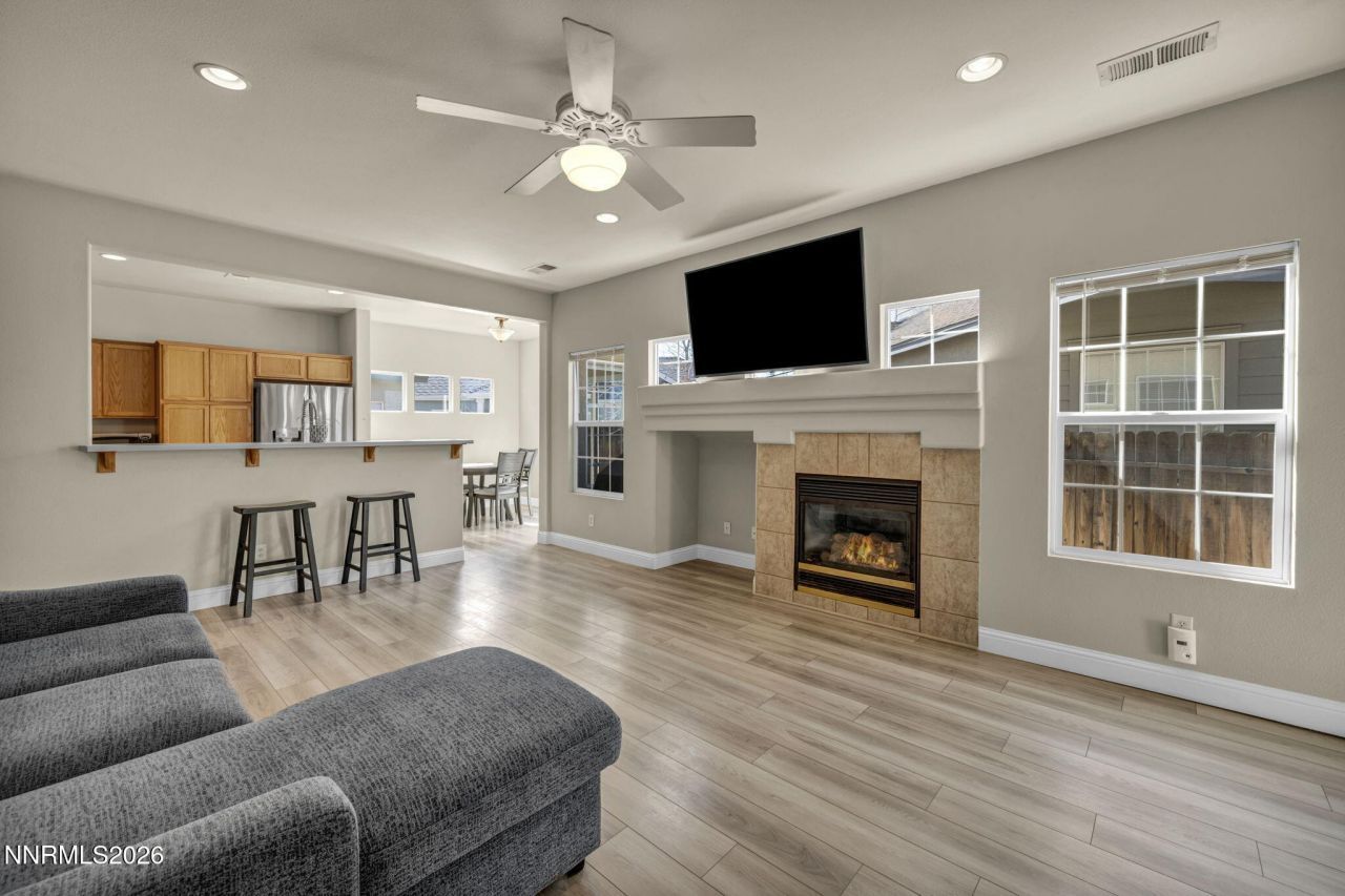 5421 Desert Peach Drive, Sparks, NV 89436 Photo