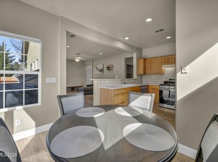 5421 Desert Peach Drive, Sparks, NV 89436 Photo