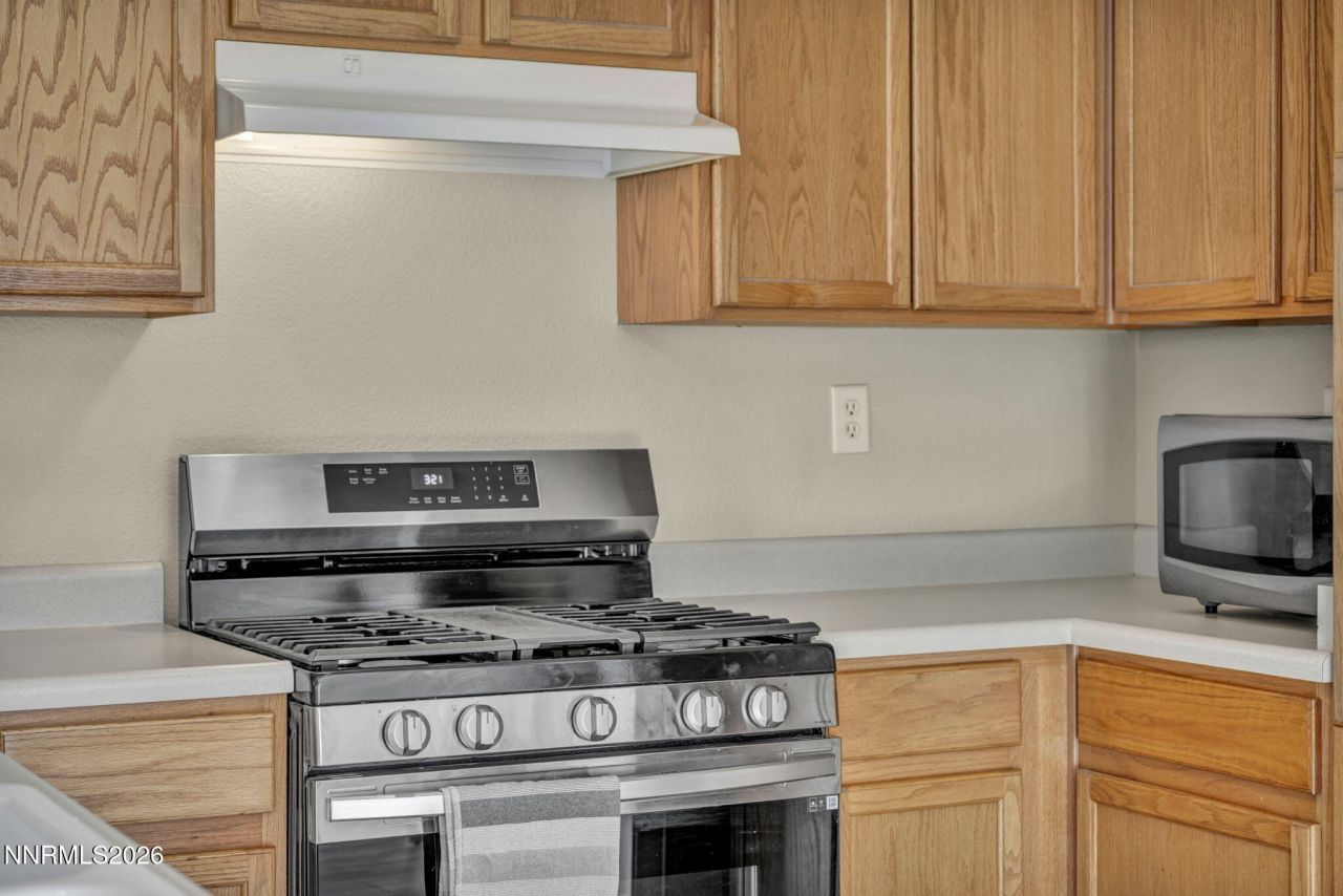 5421 Desert Peach Drive, Sparks, NV 89436 Photo