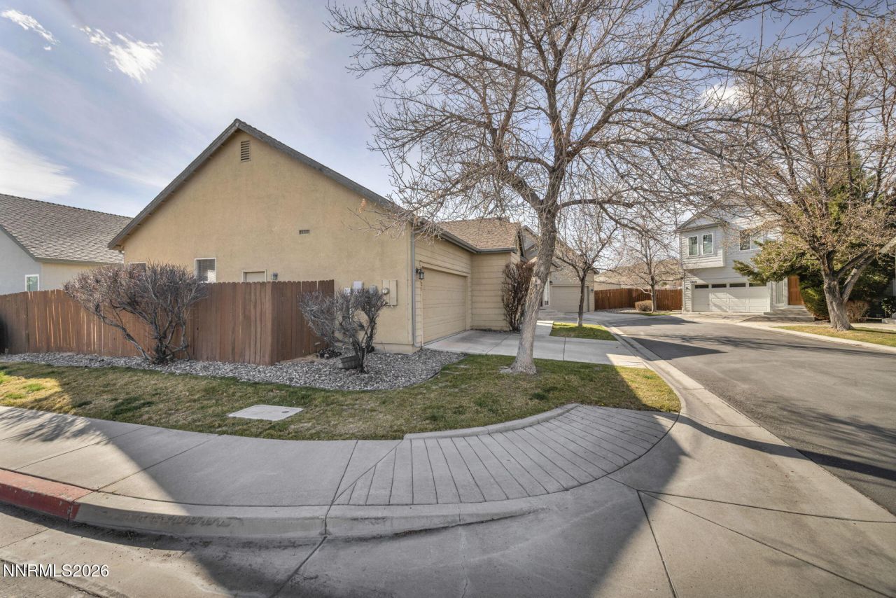 5421 Desert Peach Drive, Sparks, NV 89436 Photo