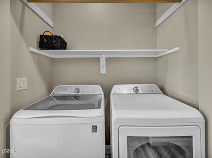 5421 Desert Peach Drive, Sparks, NV 89436 Photo