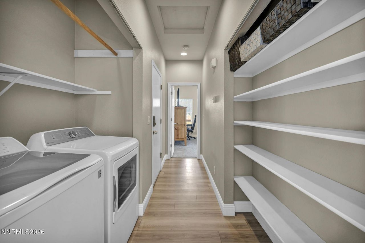 5421 Desert Peach Drive, Sparks, NV 89436 Photo