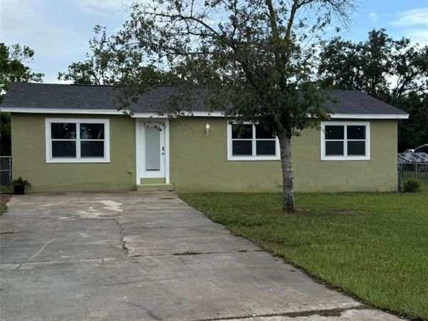 2549 OLIVE AVENUE , LAKE WALES, FL 33898