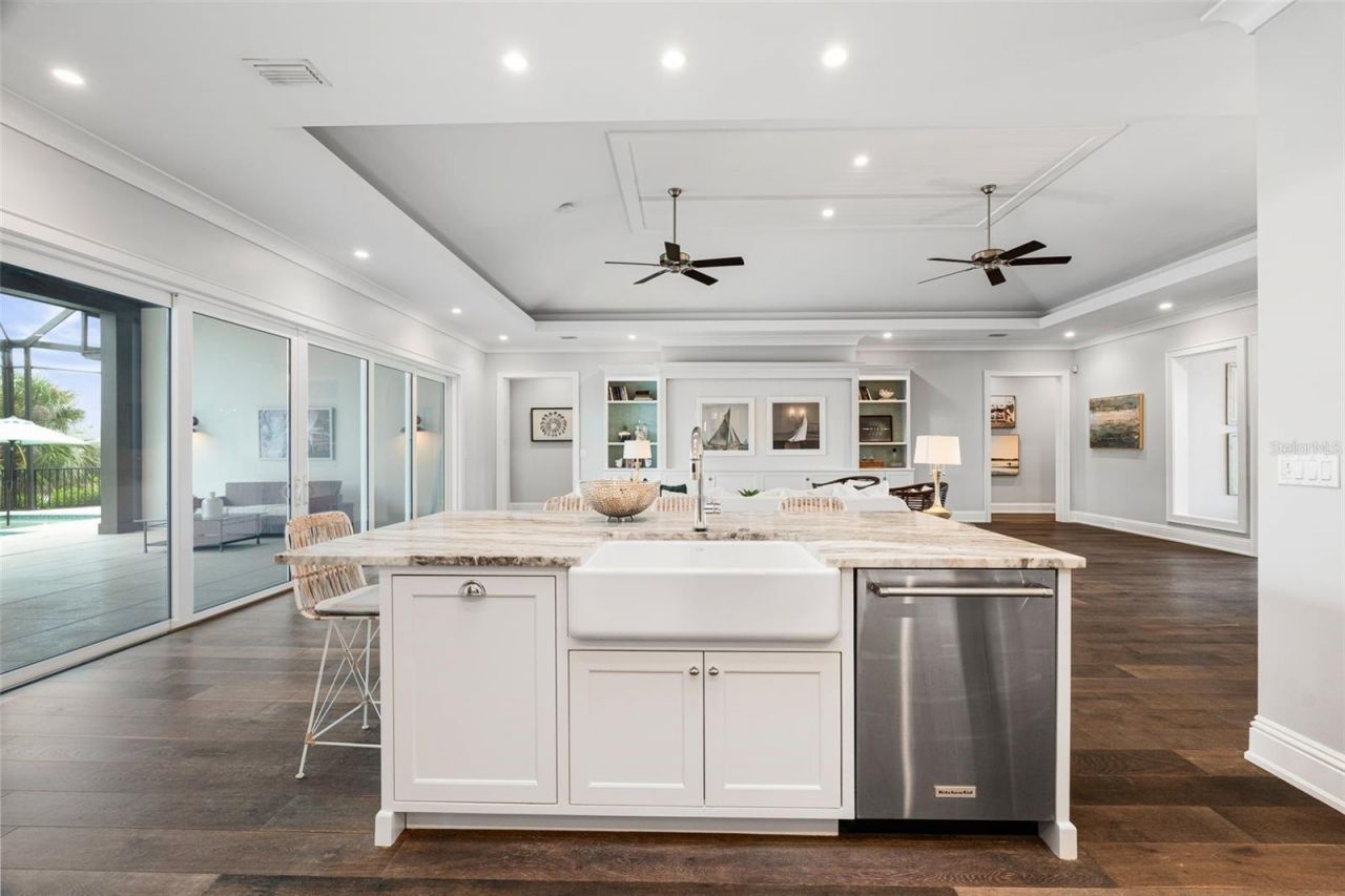 5569 Cape Leyte Drive, Sarasota, FL 34242 Photo