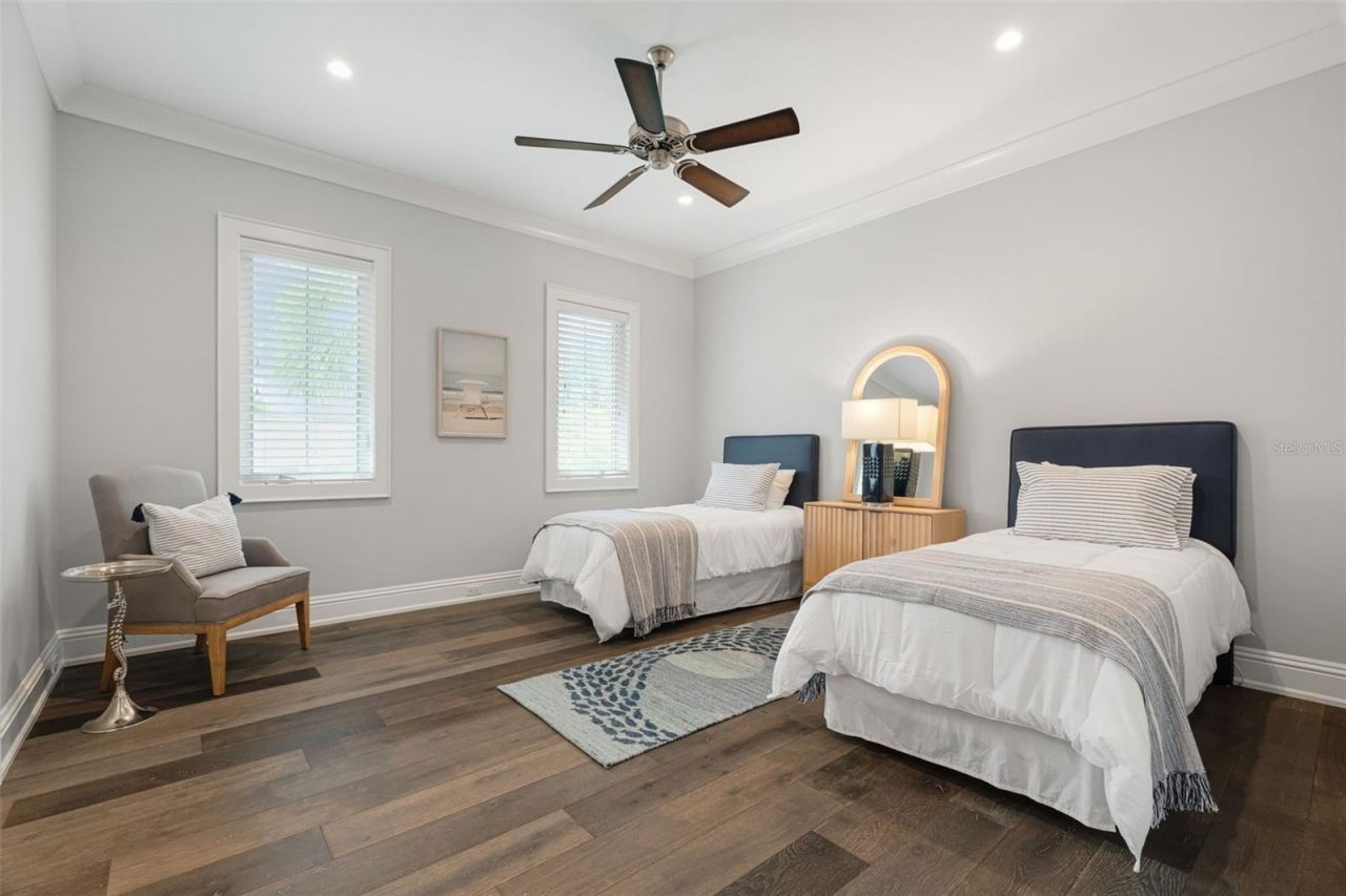 5569 Cape Leyte Drive, Sarasota, FL 34242 Photo