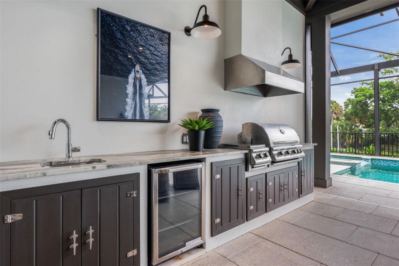 5569 Cape Leyte Drive, Sarasota, FL 34242 Photo