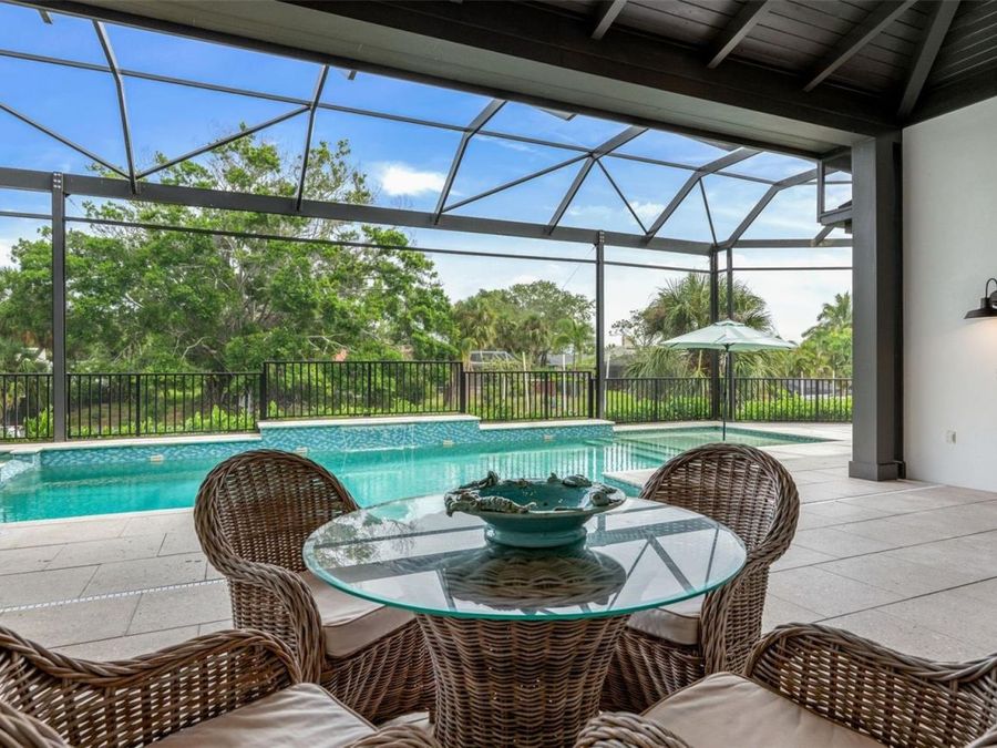 Property Image 60