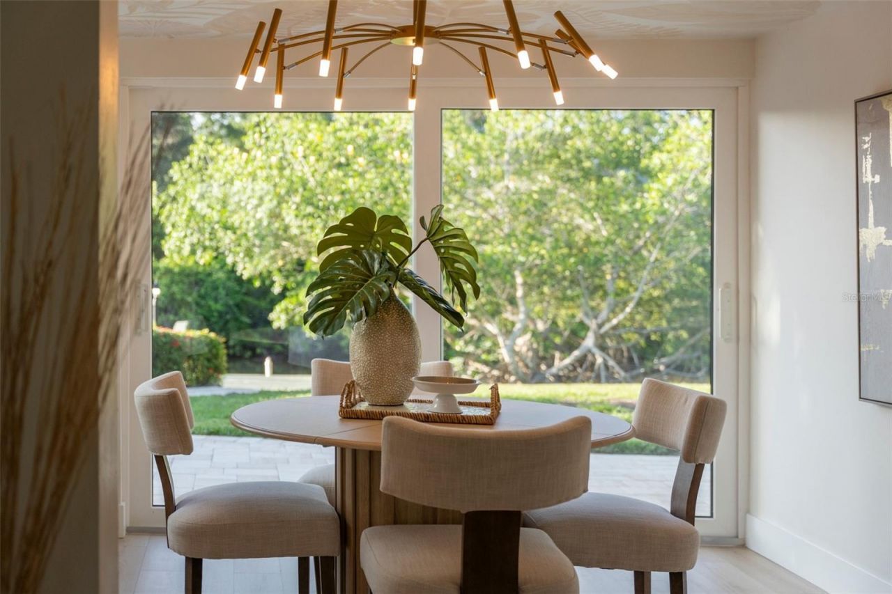 243 45th Avenue Ne, Saint Petersburg, FL 33703 Photo