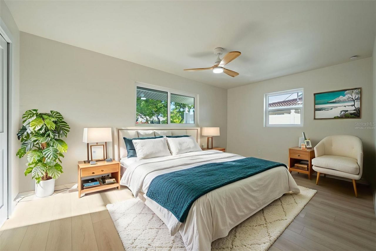 243 45th Avenue Ne, Saint Petersburg, FL 33703 Photo