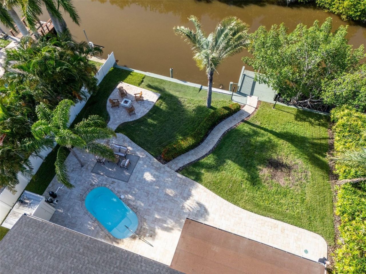 243 45th Avenue Ne, Saint Petersburg, FL 33703 Photo