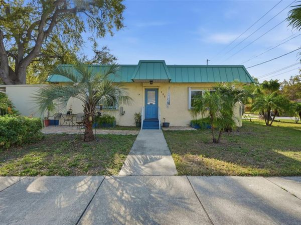 155 6TH STREET NE, LARGO, FL 33770