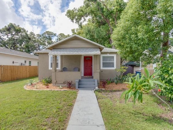 905 PLAZA STREET, CLEARWATER, FL 33755