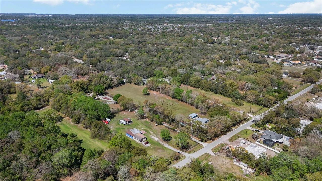 2700 Aein Road, Orlando, FL 32817 Photo