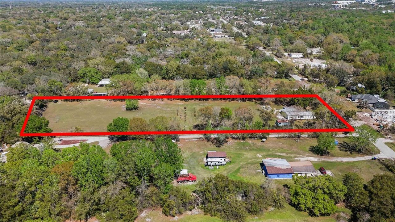 2700 Aein Road, Orlando, FL 32817 Photo