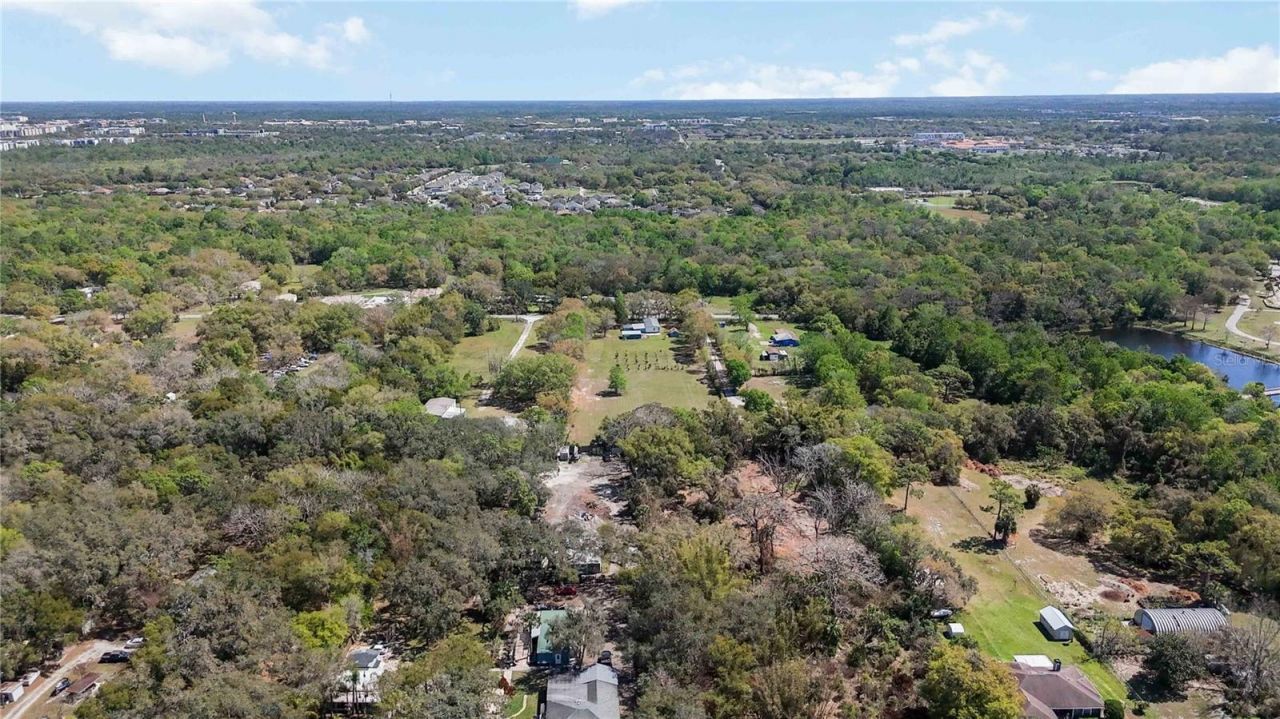 2700 Aein Road, Orlando, FL 32817 Photo