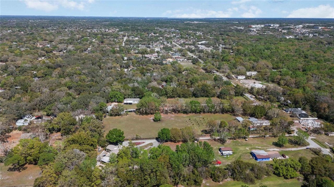 2700 Aein Road, Orlando, FL 32817 Photo