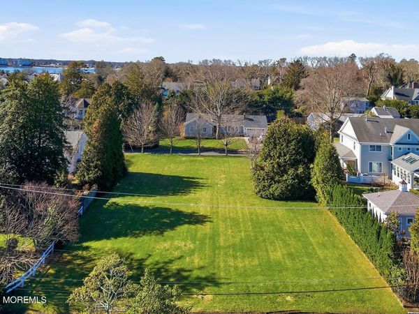 409 Laurel Avenue, Brielle, NJ 08730