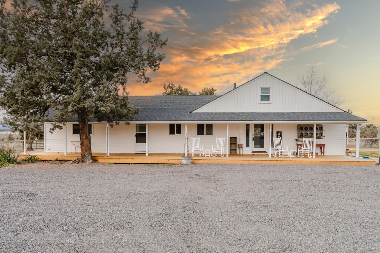 9740 SW Willard Road, Bend, OR 97701 Main Photo