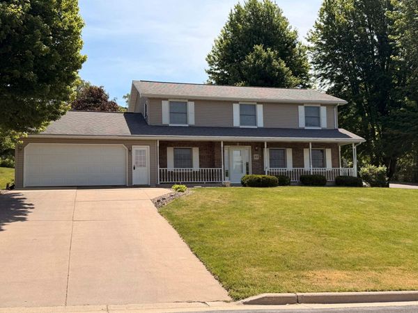 80 Zephyr Street, Benton, WI 53803