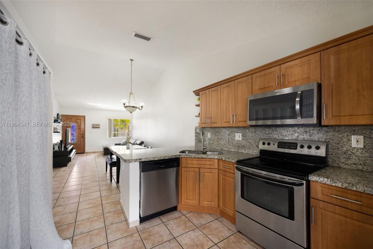 7101 W 24th Ave, Unit 55, Hialeah, FL 33016 Photo