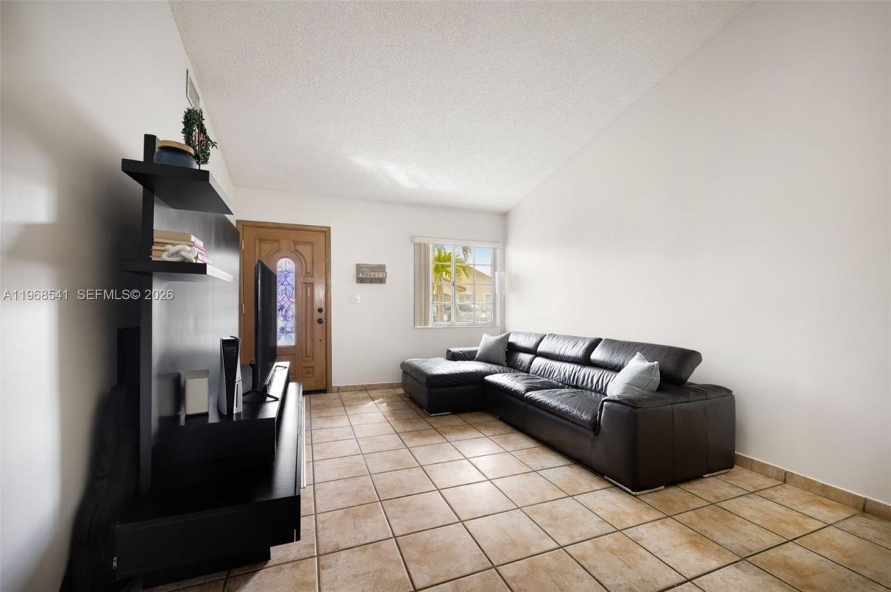 7101 W 24th Ave, Unit 55, Hialeah, FL 33016 Photo