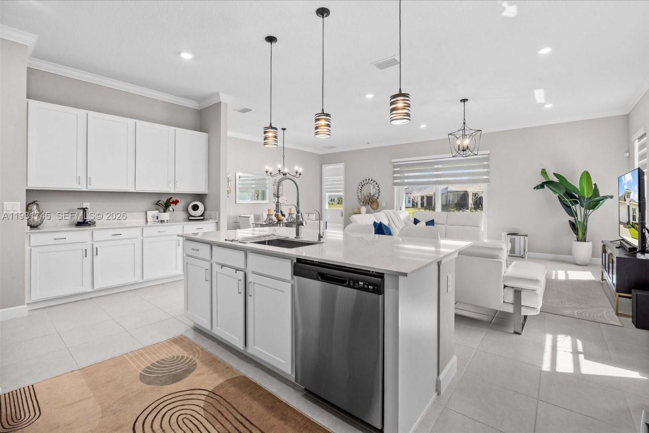 1204 SE Woodbine Rd , Port Saint Lucie, FL 34984 Photo