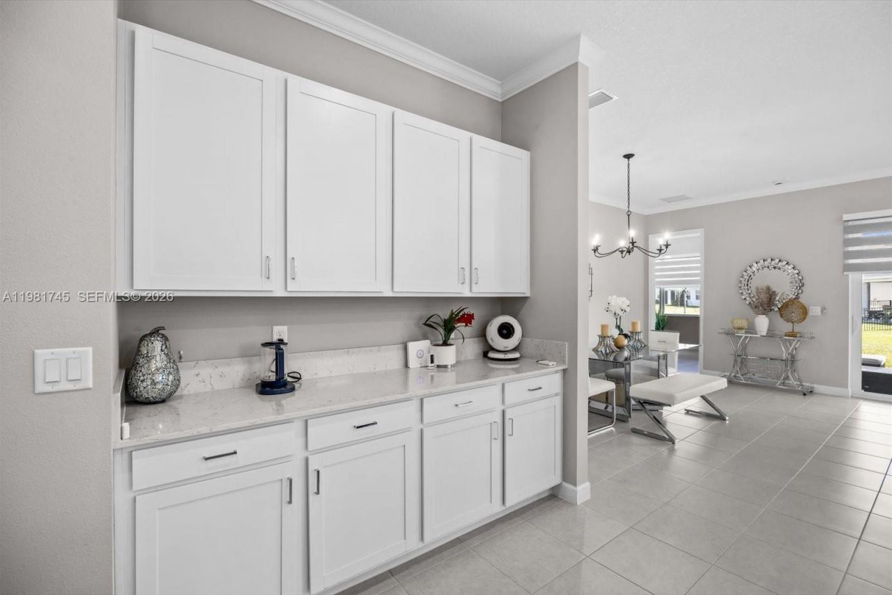 1204 SE Woodbine Rd , Port Saint Lucie, FL 34984 Photo