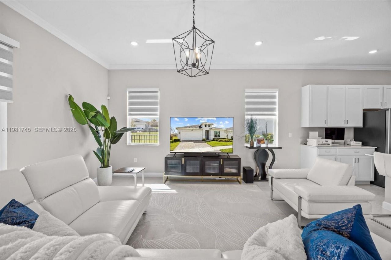 1204 SE Woodbine Rd , Port Saint Lucie, FL 34984 Photo