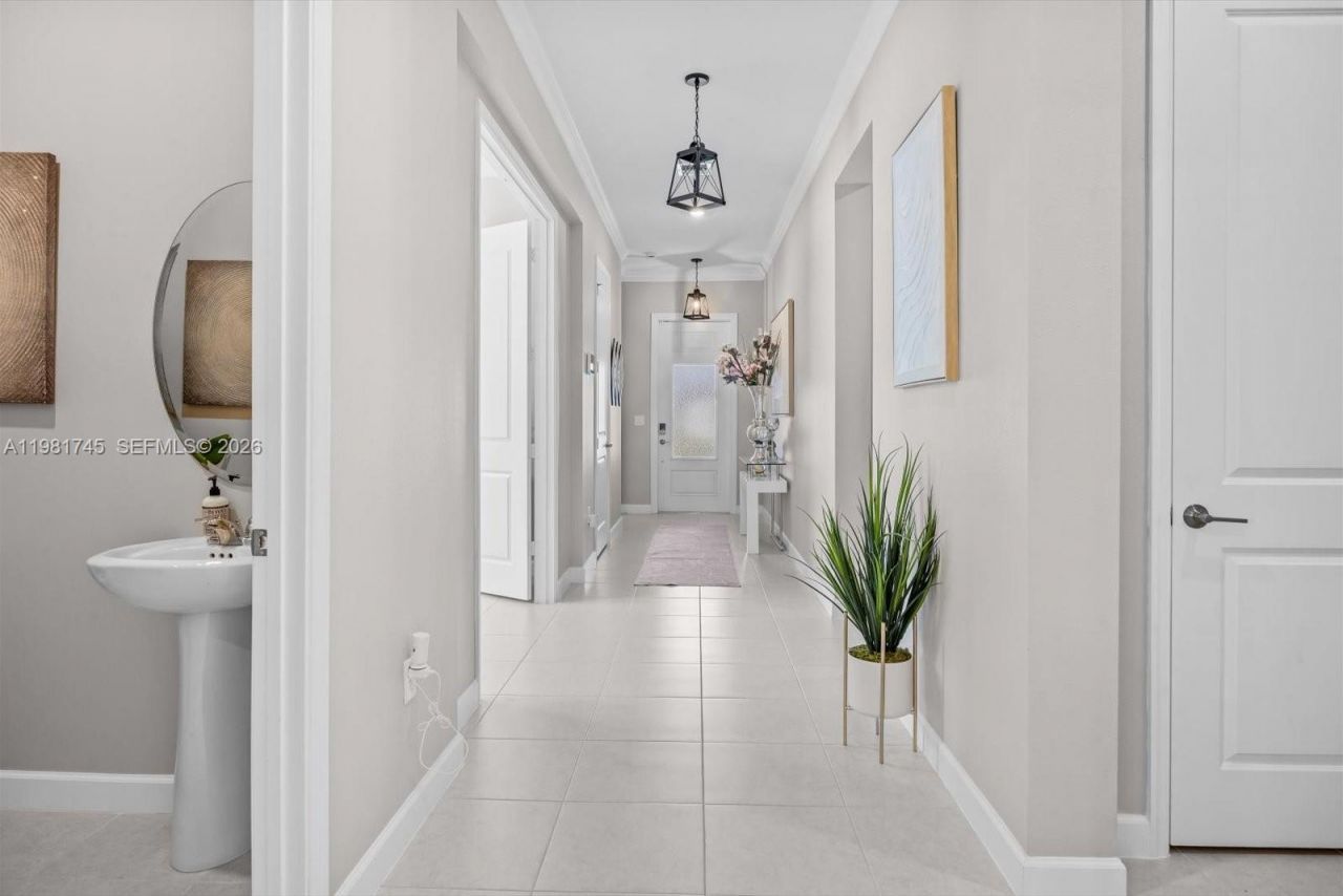 1204 SE Woodbine Rd , Port Saint Lucie, FL 34984 Photo