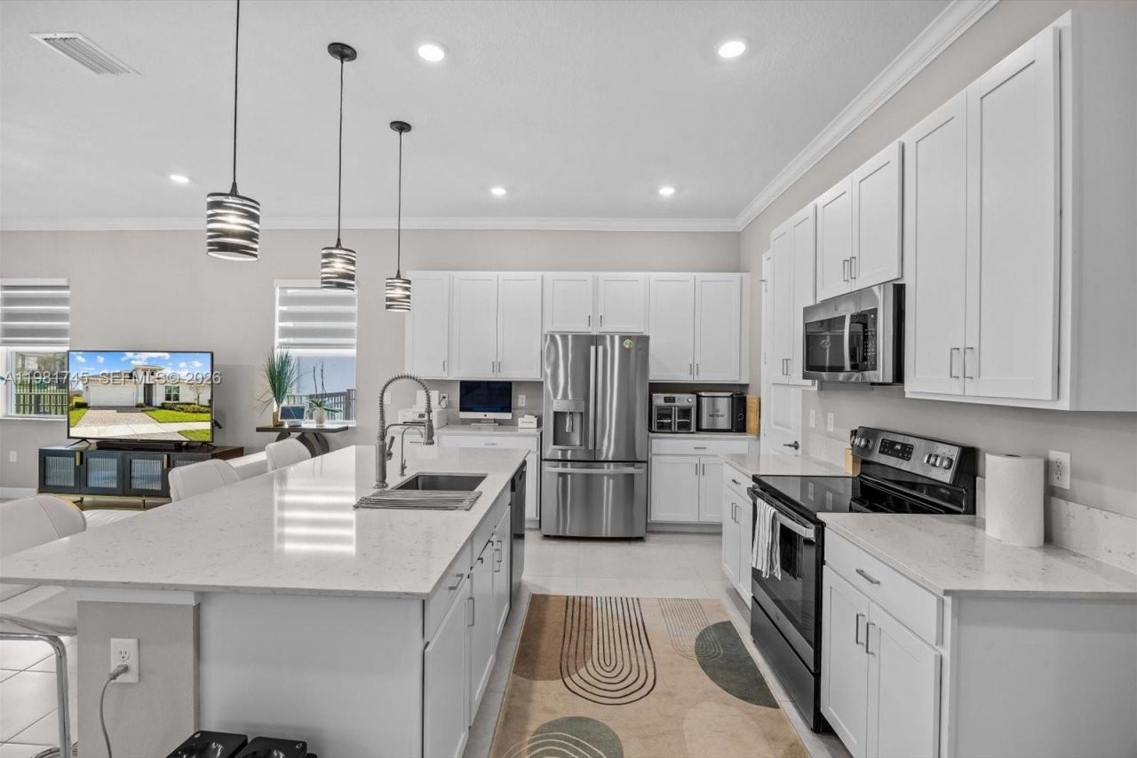 1204 SE Woodbine Rd , Port Saint Lucie, FL 34984 Photo