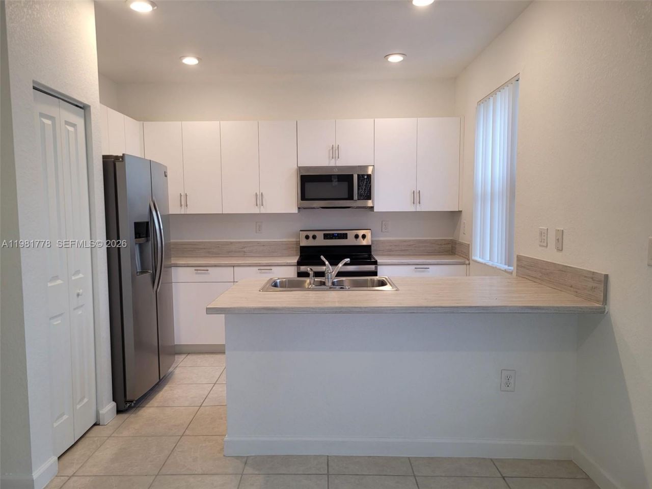 2685 SE 13th St , Homestead, FL 33035 Photo