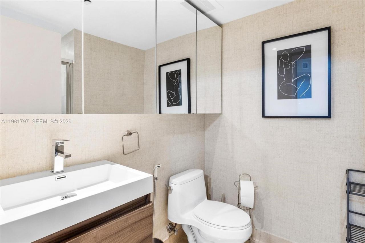 1830 S Ocean Dr, Unit 2904, Hallandale Beach, FL 33009 Photo