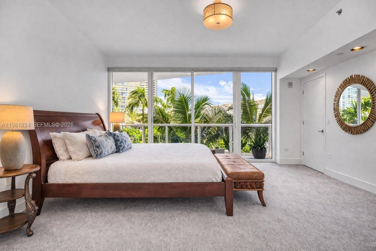 400 Alton Rd, Unit 407, Miami Beach, FL 33139 Photo