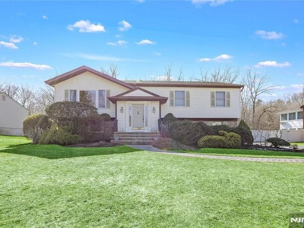 31 Virgil Road, NORWOOD, NJ 07648