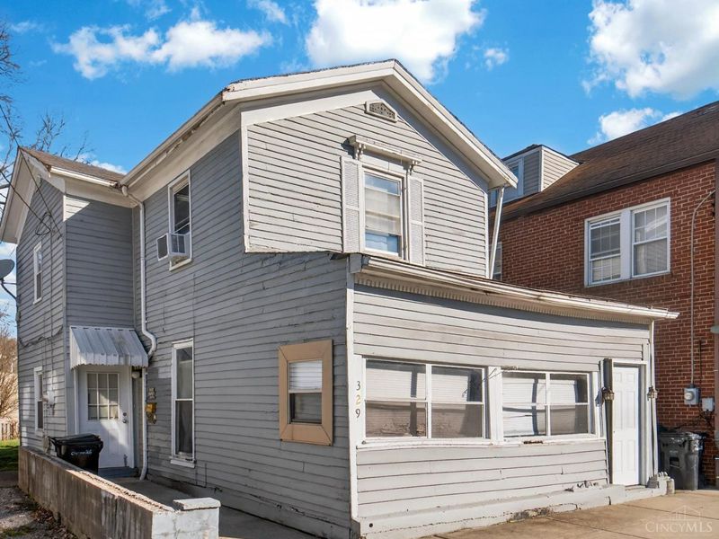 329 Stanley Avenue, Cincinnati, OH 45226 Photo 2