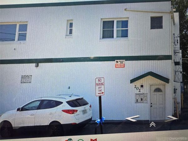 202 N Idaho Ave , Unit A, North Massapequa, NY 11758