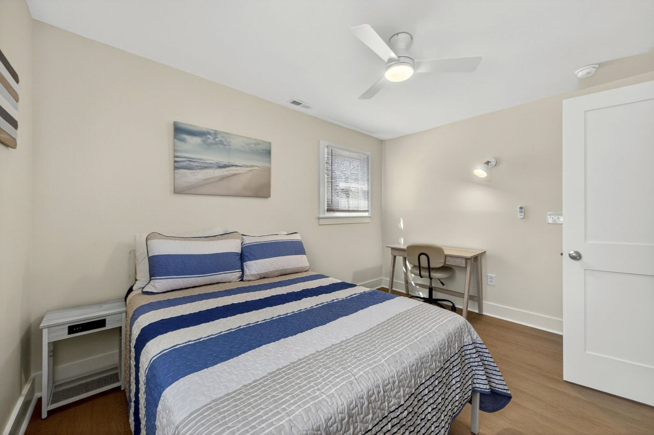 908 King Richard Drive Photo 15