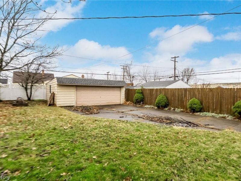 5224 W 48th Street , Parma, OH 44134 Photo 28