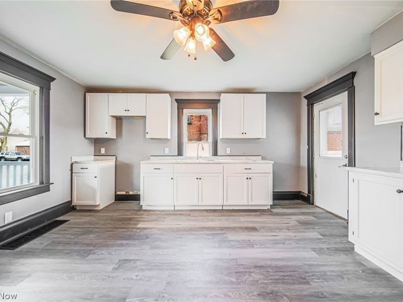 11294 Lincoln Street SE, Robertsville, OH 44670 Photo 6