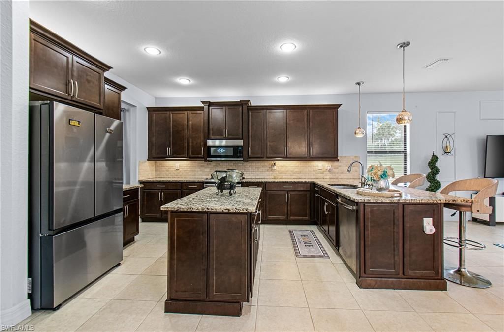 10143 Chesapeake Bay Dr, Fort Myers, FL 33913 Photo