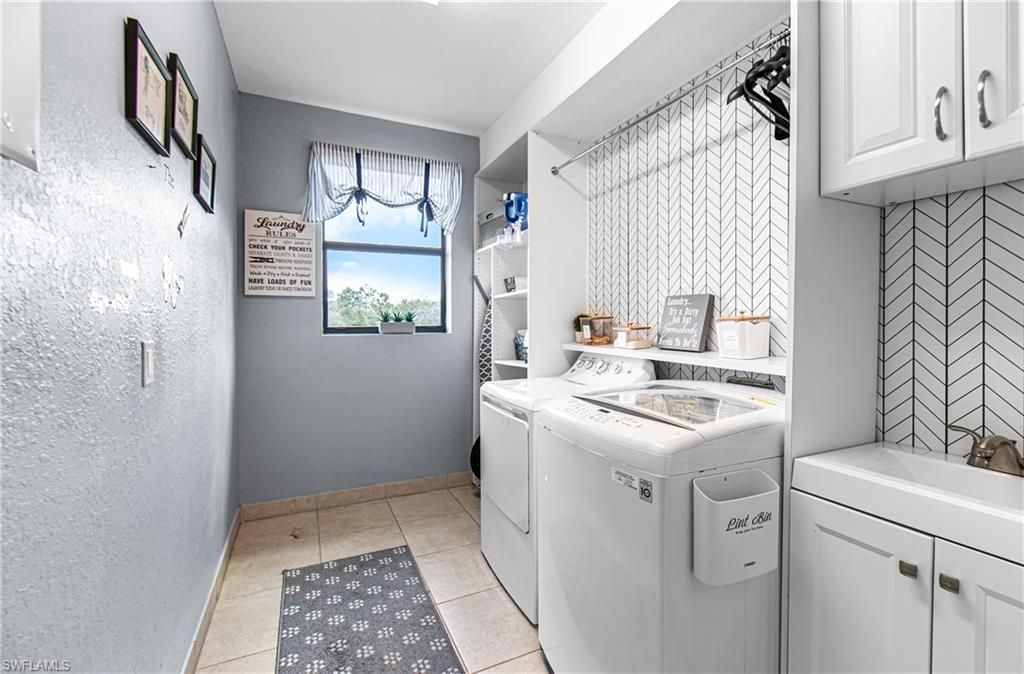 10143 Chesapeake Bay Dr, Fort Myers, FL 33913 Photo