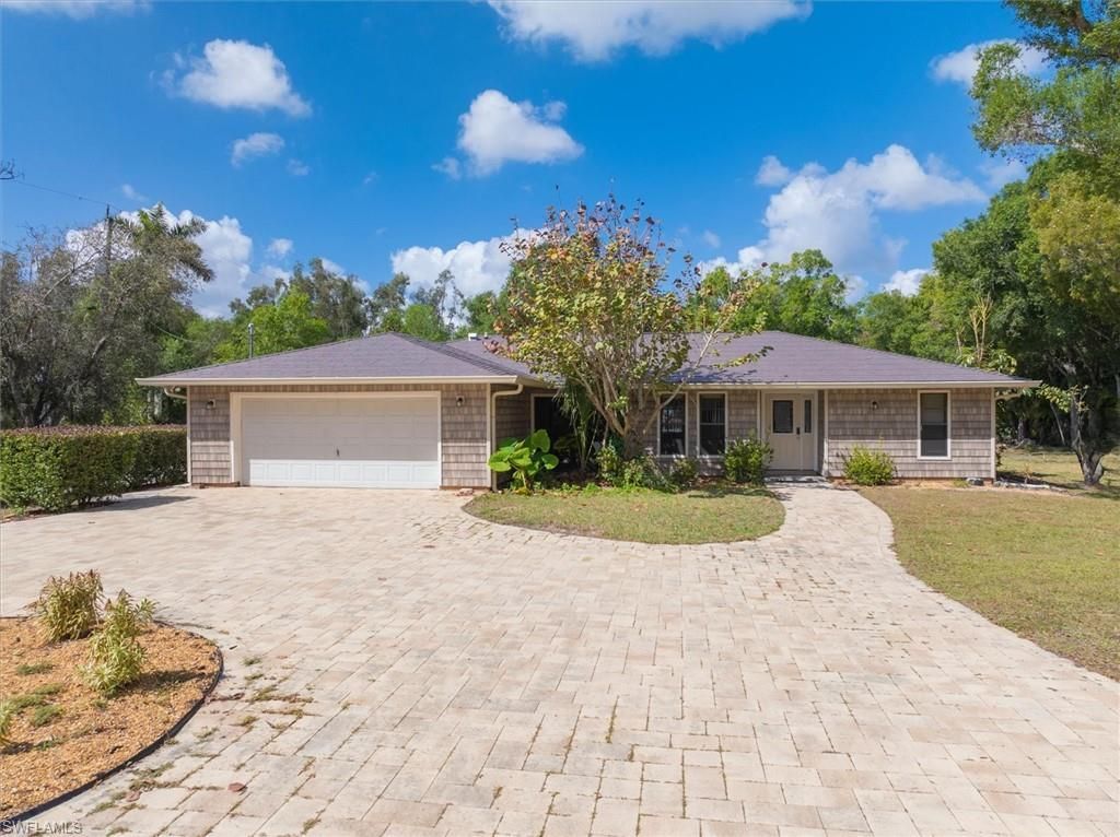 15710 Shamrock Dr, Fort Myers, FL 33912 Photo