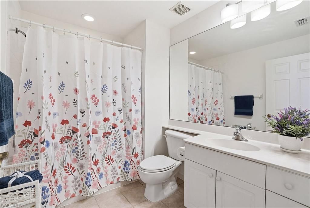 15153 Oxford Cv, Unit 2303, Fort Myers, FL 33919 Photo