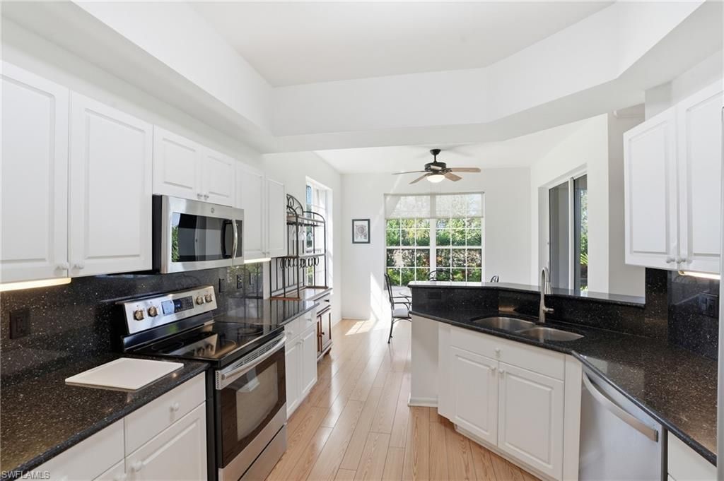 15153 Oxford Cv, Unit 2303, Fort Myers, FL 33919 Photo