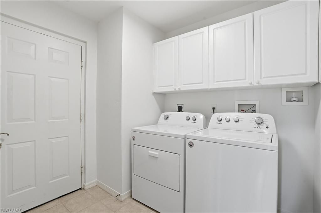 15153 Oxford Cv, Unit 2303, Fort Myers, FL 33919 Photo