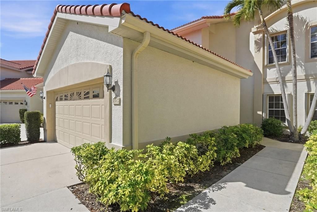 15153 Oxford Cv, Unit 2303, Fort Myers, FL 33919 Photo